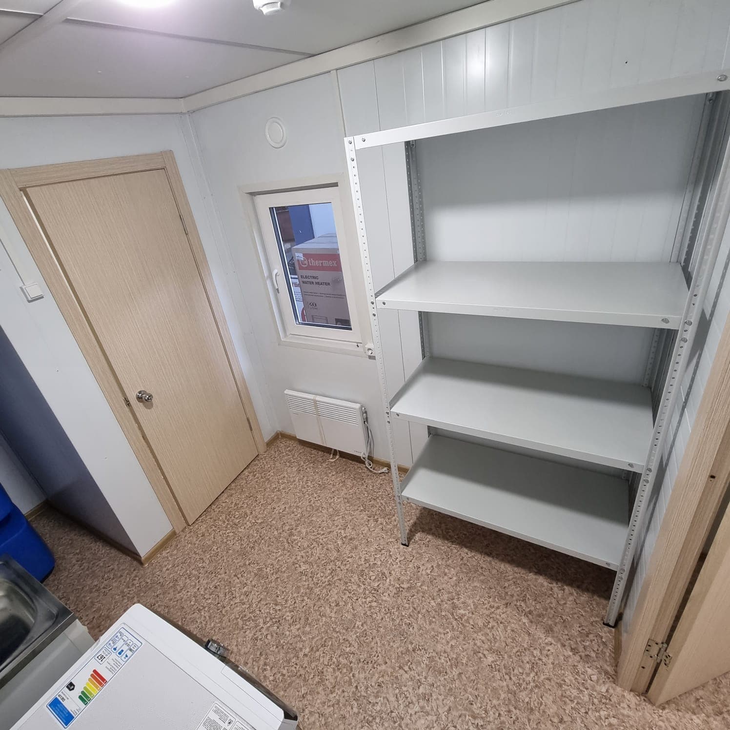 Вагон-прачечная 6х2,5: фотография 4